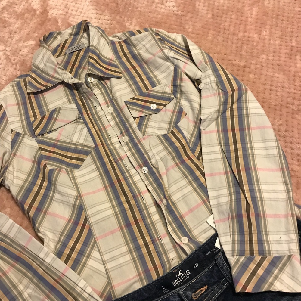 Pink /cream plaid button down shirt